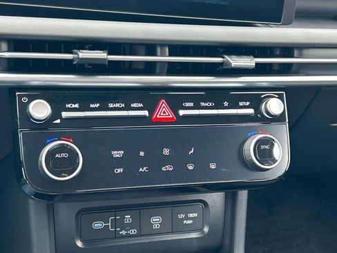 New 2026 Hyundai Tucson Blue SE image 30