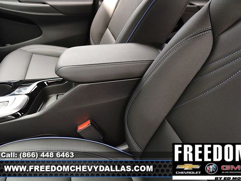 New 2026 Buick Envista Sport Touring w/ Convenience I Package FWD image 32