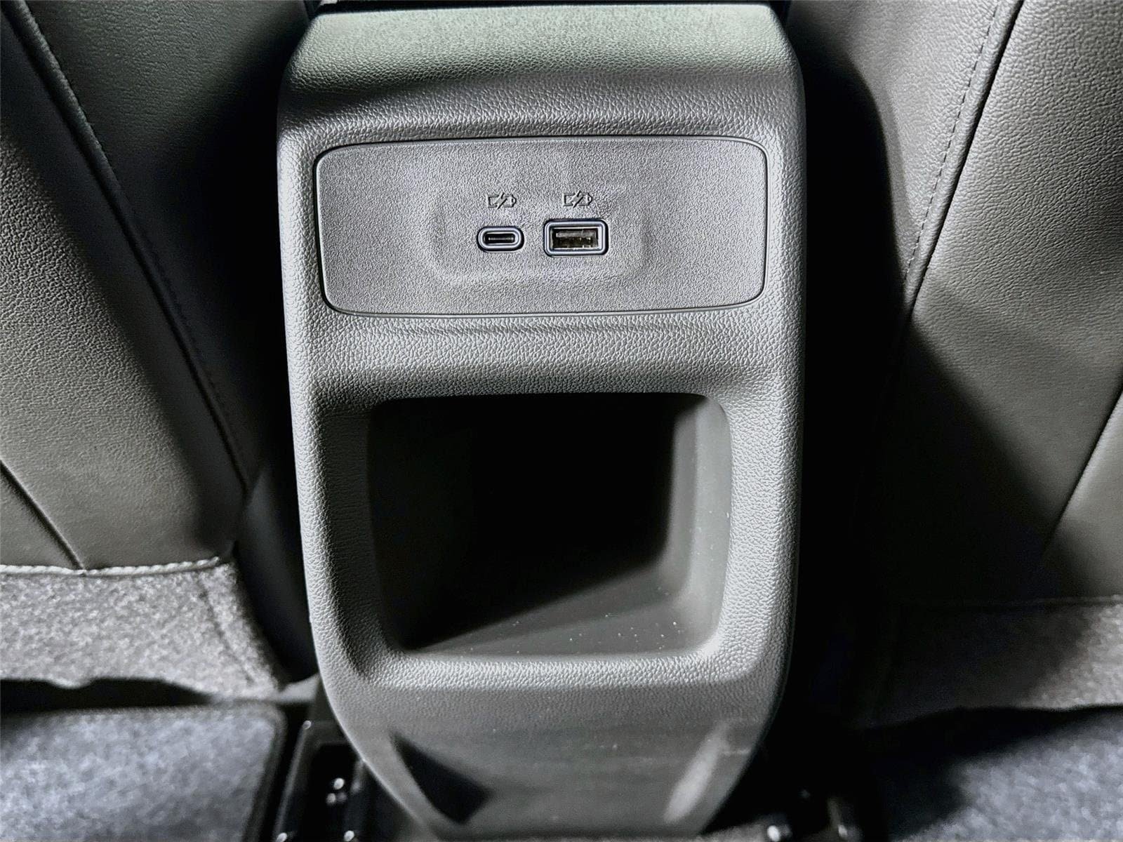 New 2026 Buick Envista Sport Touring w/ Convenience I Package FWD image 25