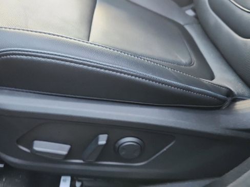 Used 2024 Hyundai Santa Cruz Limited image 11