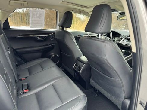 Used 2018 Lexus NX 300h AWD w/ Luxury Package image 16