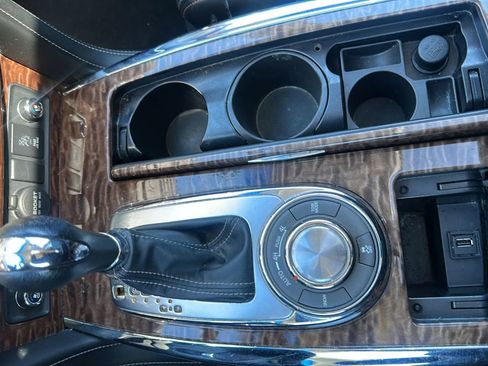 Used 2017 Nissan Armada Platinum w/ Captain Seat Package AWD/4WD image 26