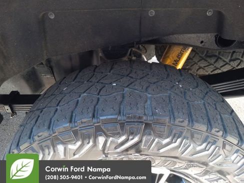 Used 2024 GMC Sierra 2500 AT4X image 30