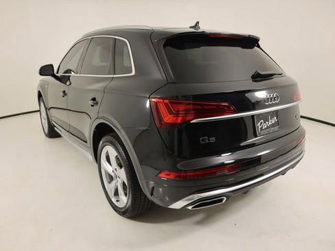 Certified 2025 Audi Q5 2.0T Premium Plus w/ Premium Plus Package image 3