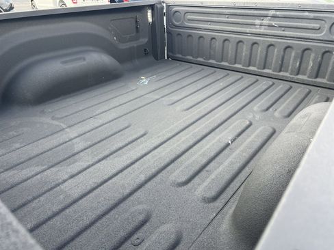 Used 2024 RAM 2500 Big Horn w/ Bed Utility Group image 24