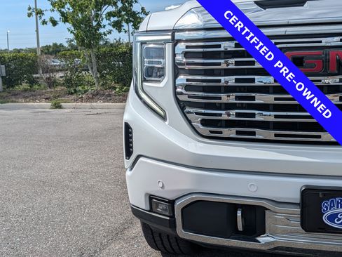 Used 2024 GMC Sierra 1500 Denali AWD/4WD image 9