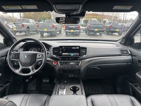 Used 2024 Honda Ridgeline TrailSport image 17
