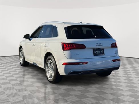 Used 2019 Audi Q5 2.0T Premium w/ Convenience Package image 5