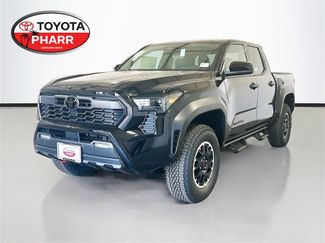 New 2025 Toyota Tacoma TRD Off-Road video 1