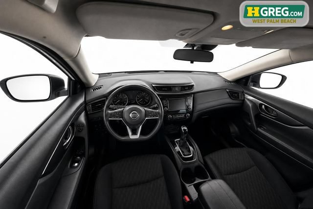Used 2019 Nissan Rogue S FWD image 11