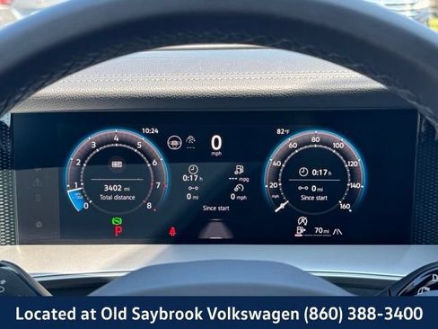 Certified 2025 Volkswagen Tiguan SE R-Line AWD/4WD image 38