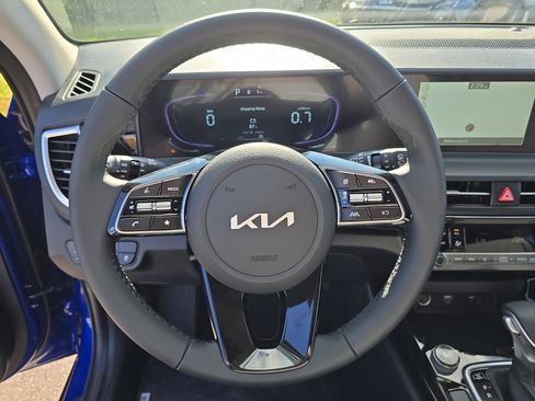 New 2026 Kia Seltos S image 31