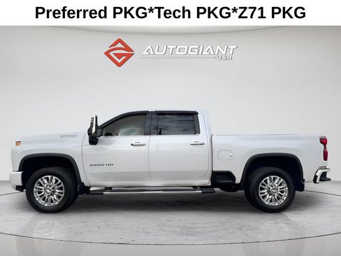Used 2020 Chevrolet Silverado 2500 High Country w/ Z71 Off-Road Package AWD/4WD image 3