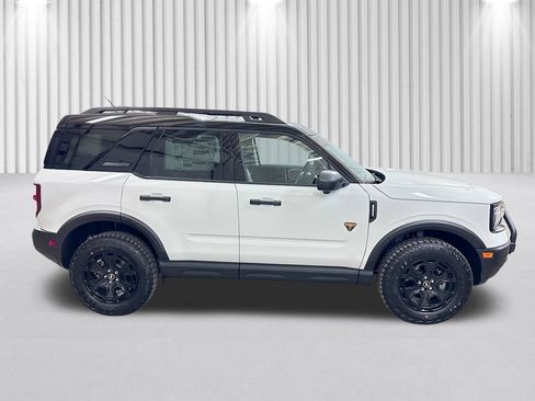 New 2025 Ford Bronco Sport Badlands w/ Sasquatch Badlands Package AWD/4WD image 3