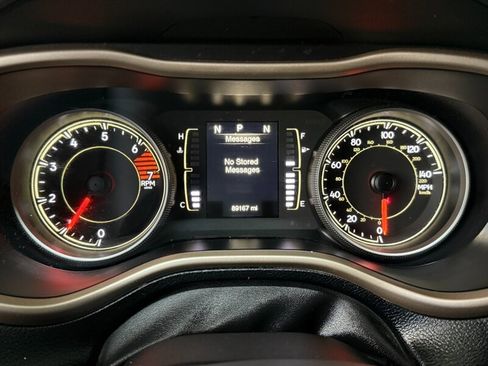 Used 2018 Jeep Cherokee Latitude image 28