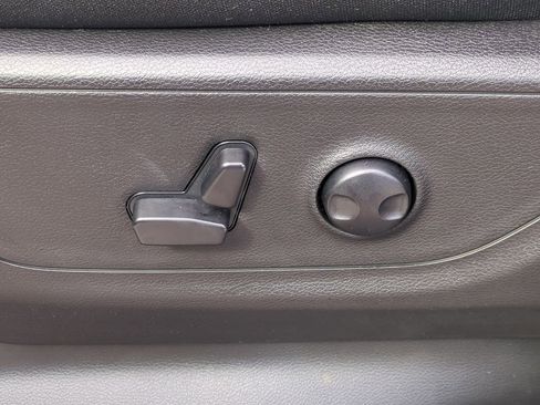 New 2025 RAM 1500 Big Horn RWD image 21