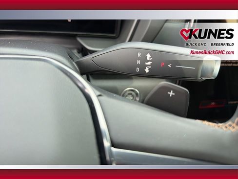 New 2026 GMC Terrain AT4 w/ Technology Package II AWD/4WD image 18