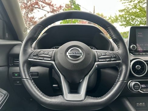 Used 2020 Nissan Sentra SV FWD image 7