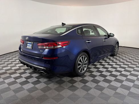 Used 2019 Kia Optima EX w/ EX Premium Package FWD image 3