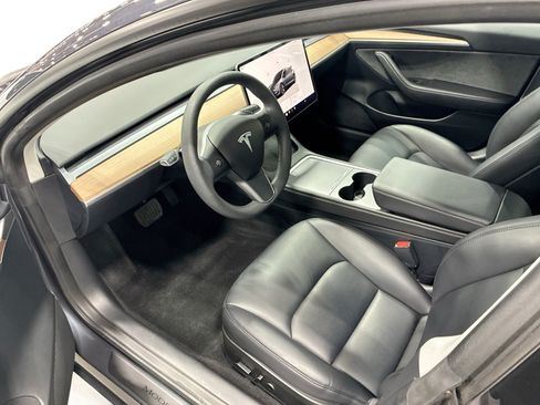 Certified 2023 Tesla Model 3 Standard Range RWD image 9