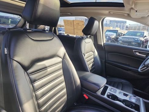 Certified 2022 Ford Edge SEL w/ Convenience Package AWD/4WD image 32