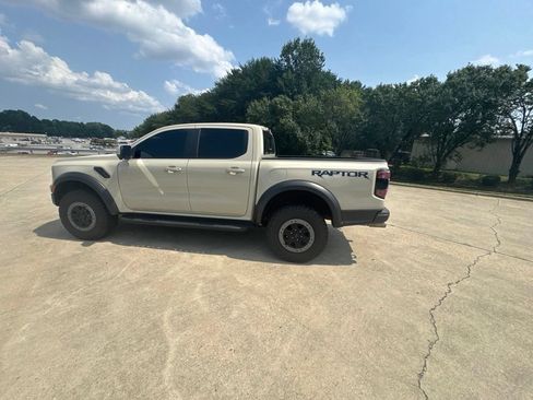 Used 2025 Ford Ranger Raptor AWD/4WD image 20