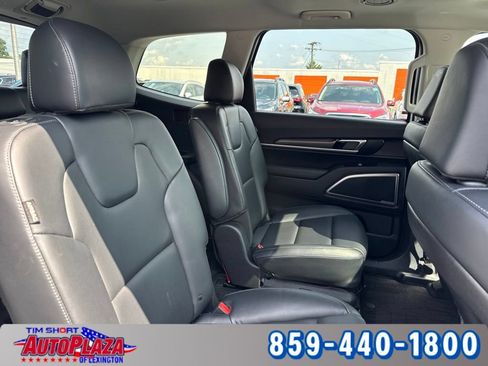 Used 2025 Kia Telluride S FWD image 45
