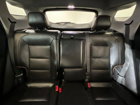 Used 2023 GMC Terrain AT4 AWD/4WD image 25