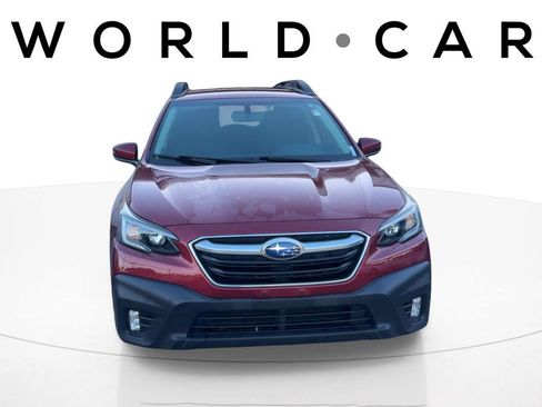 Used 2022 Subaru Outback Premium image 2