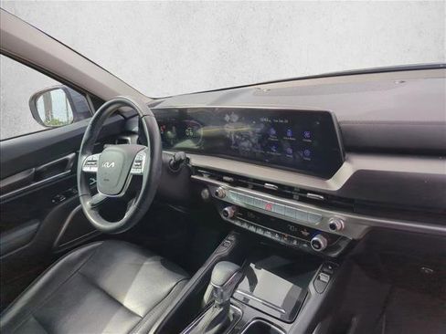 Used 2024 Kia Telluride S image 23