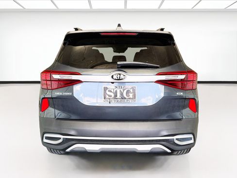 Used 2021 Kia Seltos EX AWD/4WD image 5