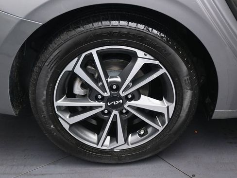 Used 2023 Kia Forte LXS image 30