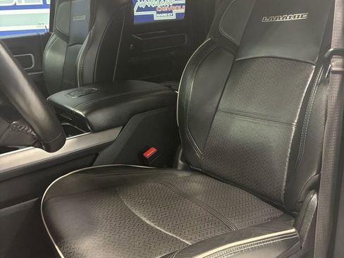 Used 2022 RAM 3500 Laramie image 12