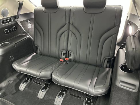 Certified 2026 Genesis GV80 3.5T Advanced AWD/4WD image 24