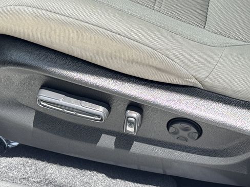 Certified 2019 Honda CR-V EX image 26