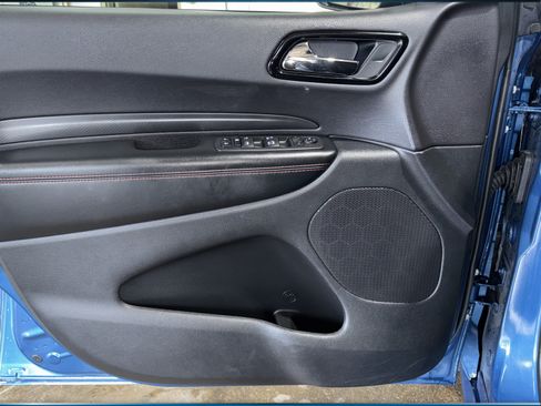 Used 2025 Dodge Durango GT AWD/4WD image 33