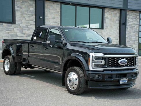Used 2025 Ford F450 Platinum image 3