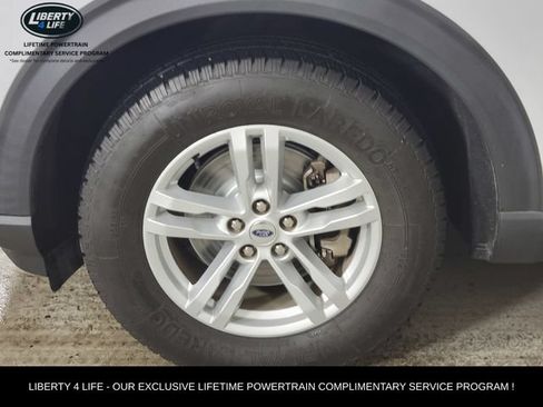 Certified 2021 Ford Explorer XLT w/ Equipment Group 202A AWD/4WD image 11