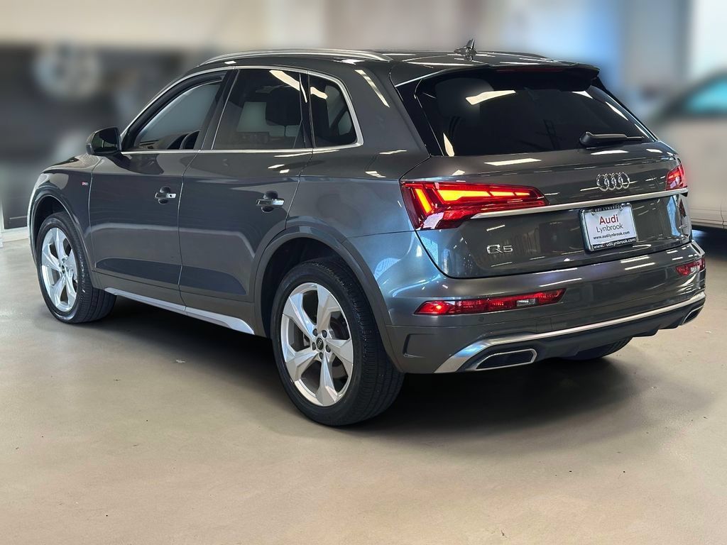 Used 2023 Audi Q5 2.0T Premium Plus w/ Premium Plus Package AWD/4WD image 6