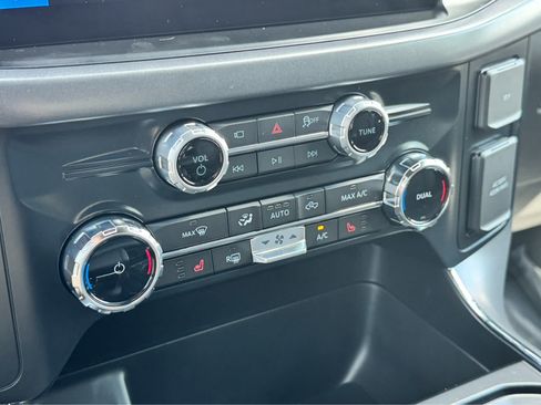 New 2026 Ford F150 XLT w/ Equipment Group 302A MID AWD/4WD image 18