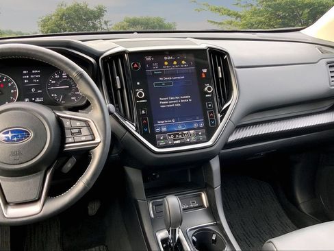 Used 2026 Subaru Ascent Premium AWD/4WD image 9
