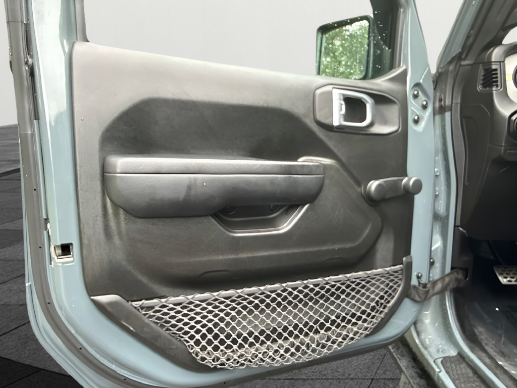 Used 2024 Jeep Wrangler Unlimited Sport AWD/4WD image 9