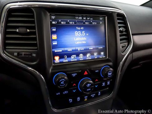 Used 2017 Jeep Grand Cherokee Altitude image 21