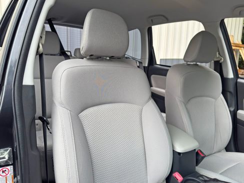 Used 2015 Subaru Forester 2.5i w/ Alloy Wheel Package AWD/4WD image 29