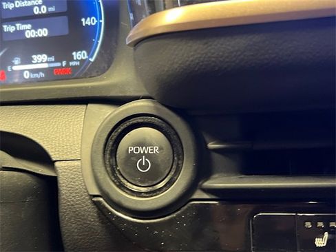 Used 2024 Toyota Crown XLE image 28