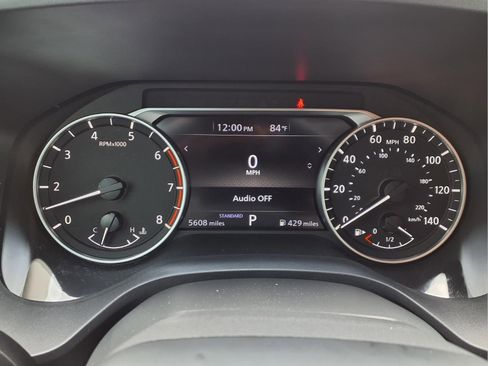 Used 2025 Nissan Rogue S image 16