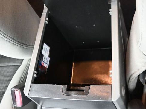 Used 2010 Jeep Wrangler Sport image 21