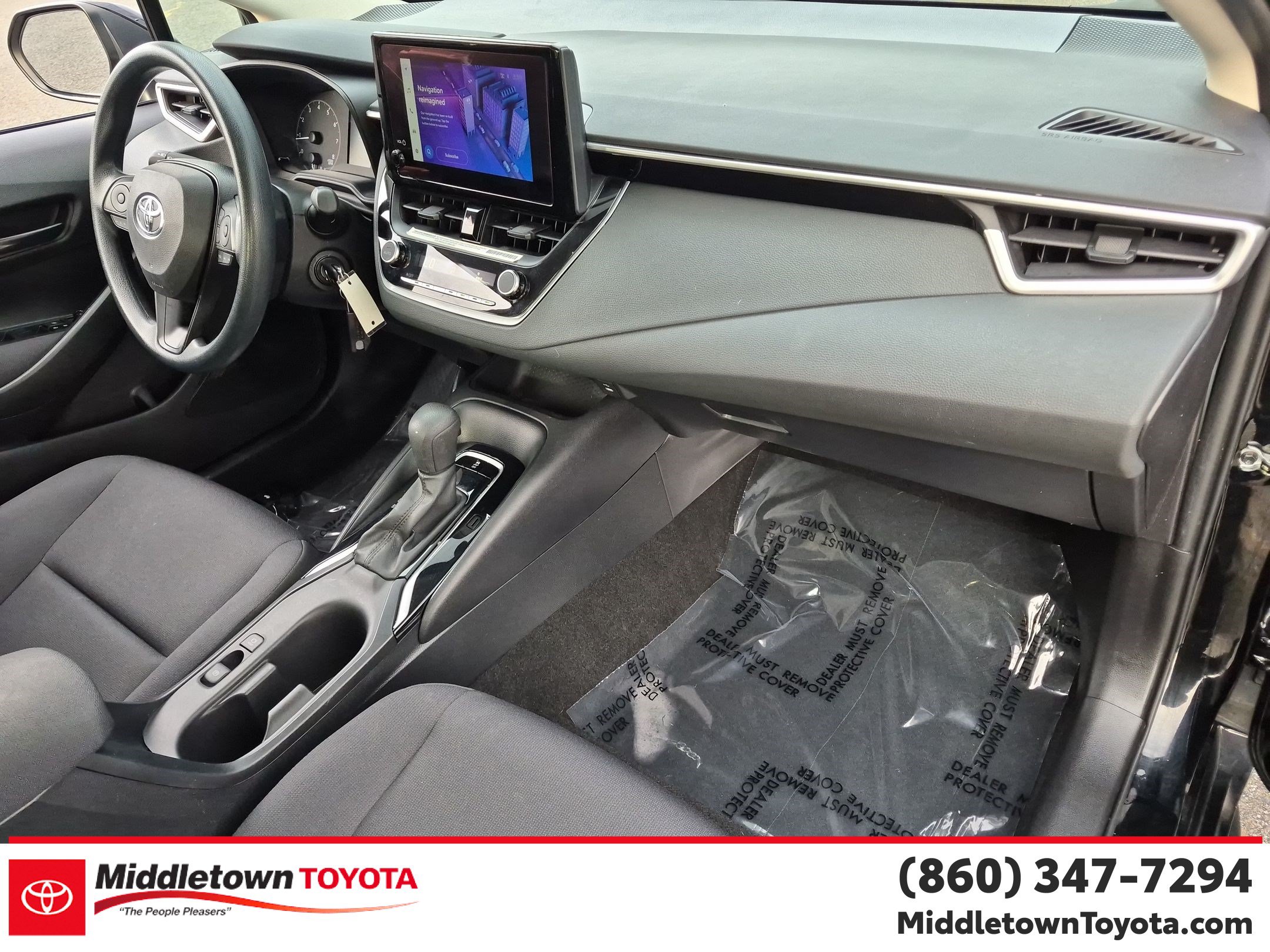 Used 2024 Toyota Corolla LE FWD image 37