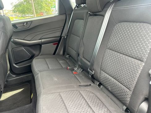 Used 2023 Ford Escape Active AWD/4WD image 9