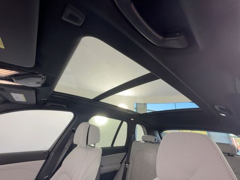 New 2026 BMW X5 xDrive40i w/ M Sport Package image 14